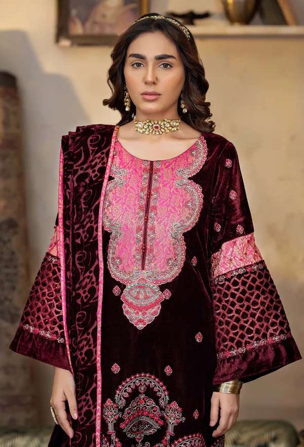 Pakistani-Winter-Velvet-Collection-Atlanta-USA